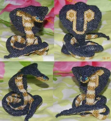 Объемные поделки из бисера змея