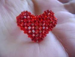 Плетение из бисера кольца с сердечком