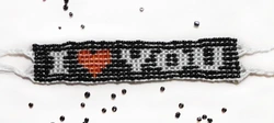Плетение из бисера браслета с буквами
