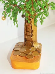 Денежное дерево из бисера из монет