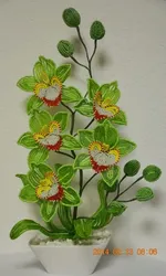 Мини орхидея из бисера фото