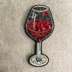 Кольцо с бокалом вина из бисера