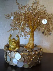 Денежное дерево из монет своими руками из бисера