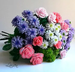 Букеты цветов из бисера фото