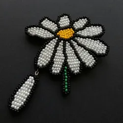 Колечко в виде цветка из бисера