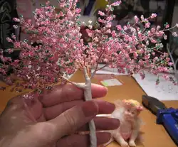 Цветок для сакуры из бисера