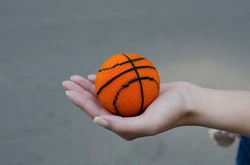 Брелок из бисера баскетбольный мяч