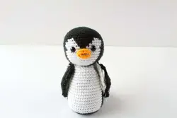 Пингвин из бисера амигуруми маленькие